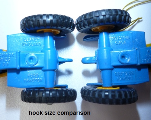 2.39c tall smoke stack-thin hook and thick hook.JPG