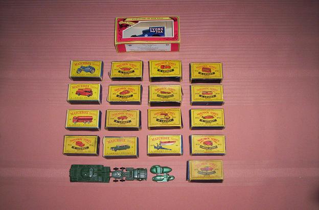 1950's early 60's matchbox 004.jpg