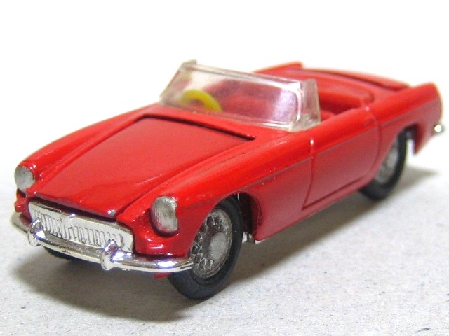 'MINI-DINKY' #19, MGB Roadster.JPG