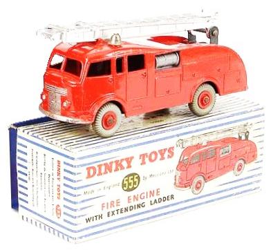 Dinky Toys No.555, Fire Engine.jpg