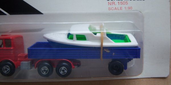 blue boat (2).JPG