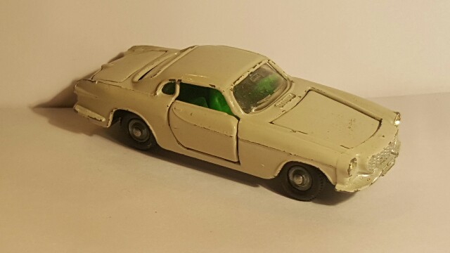 Green interior smooth tyres unpainted base and engine