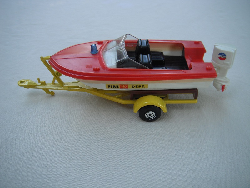 1. Prepro/red deck&amp; wht hull/fire dept on hull/Chrysler on engine/spiro whls/S.yel trailer/no holes/type a/brn cradle/red prop