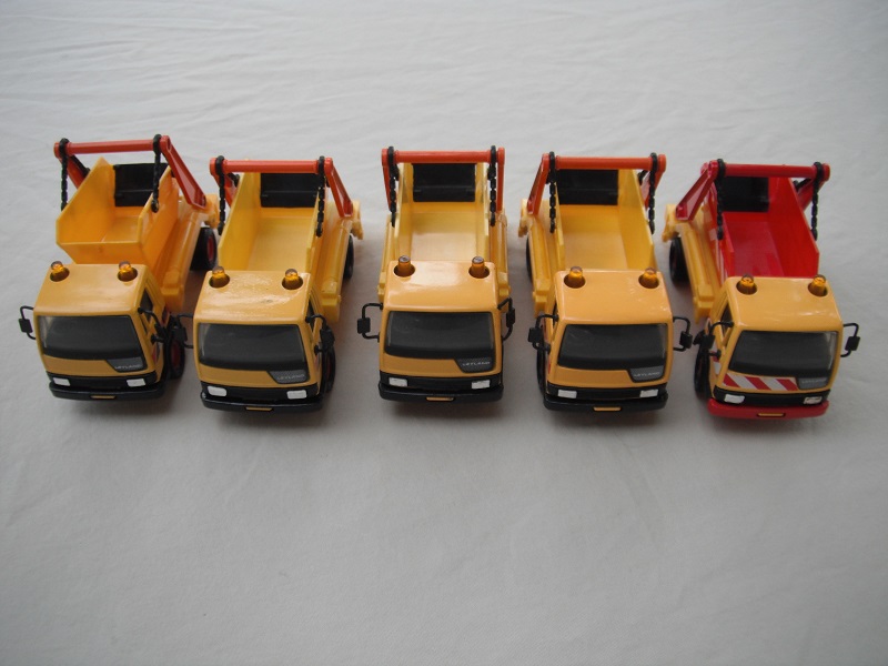 K151A Skip Truck group pic #1.jpg