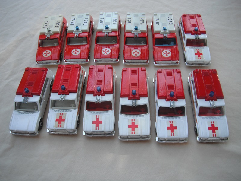 K49A Ambulance group pic #2.jpg