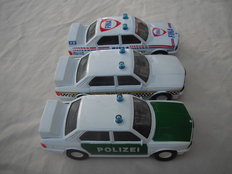 K142A BMW Police Car group pic #3.jpg