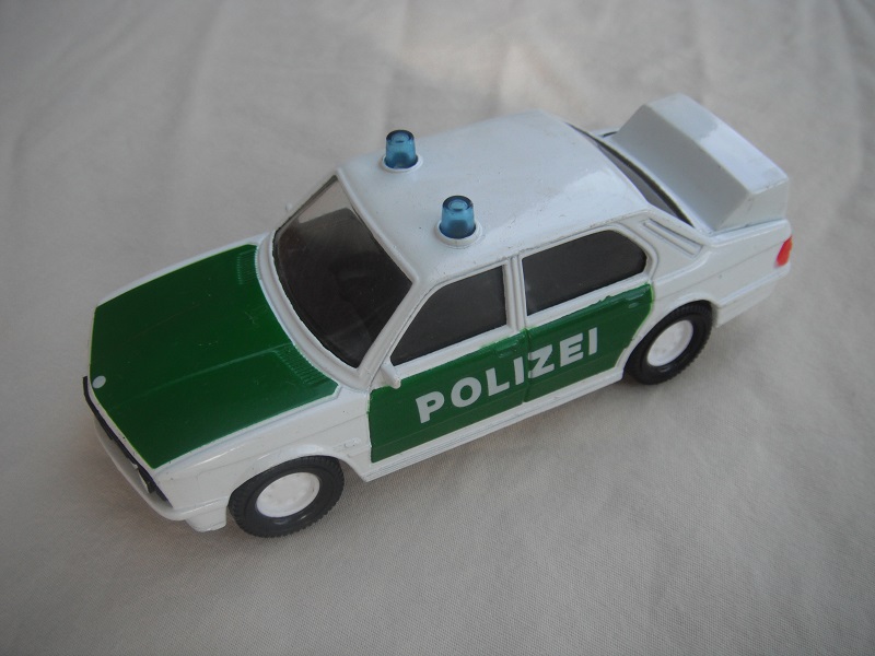 1. White body with green hood &amp; doors/Polizei/black interior/clear windshield/white Macau base.