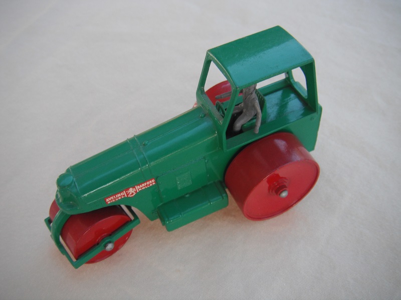 5. Green bod &amp; base/red rollers/grey driver/&quot;Aveling Barford Diesel Roller&quot; lt.brown decals.