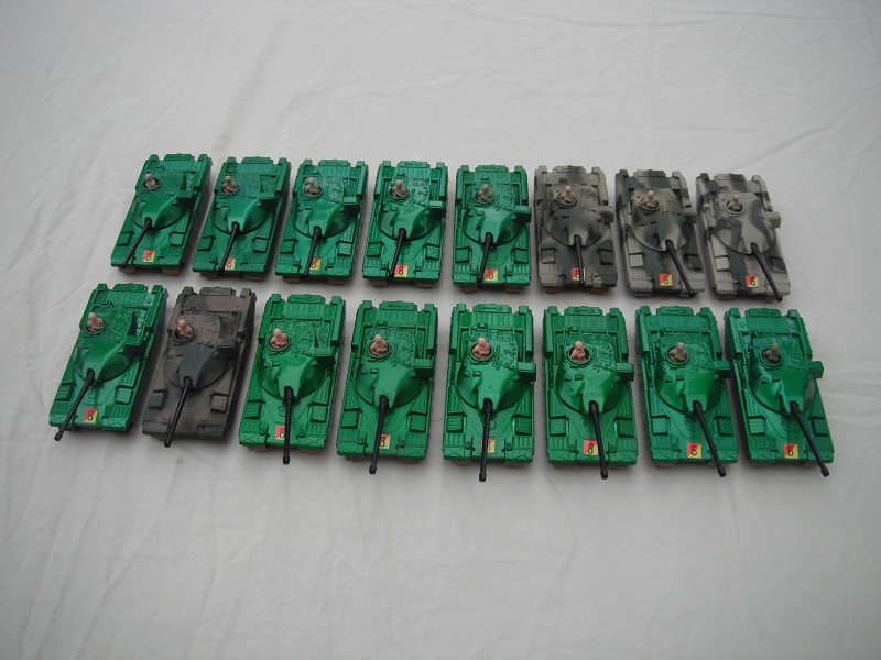 K103A Chieftain Tank group picture #1.jpg