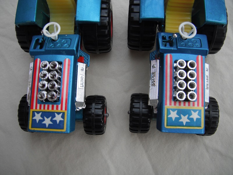 K3D Mod Tractor & Trailer blue label variations.jpg