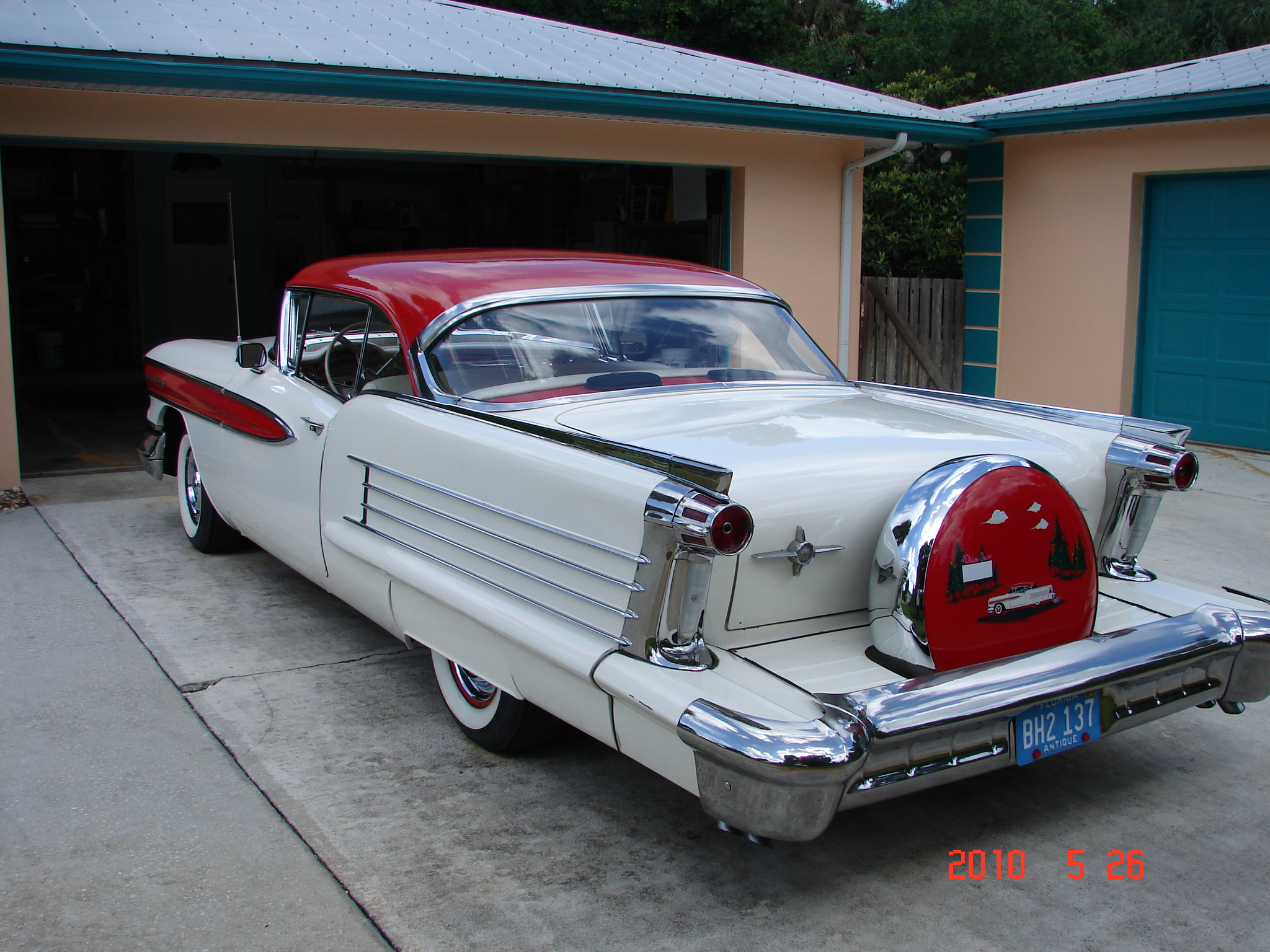 1958 Oldsmobile 009.jpg