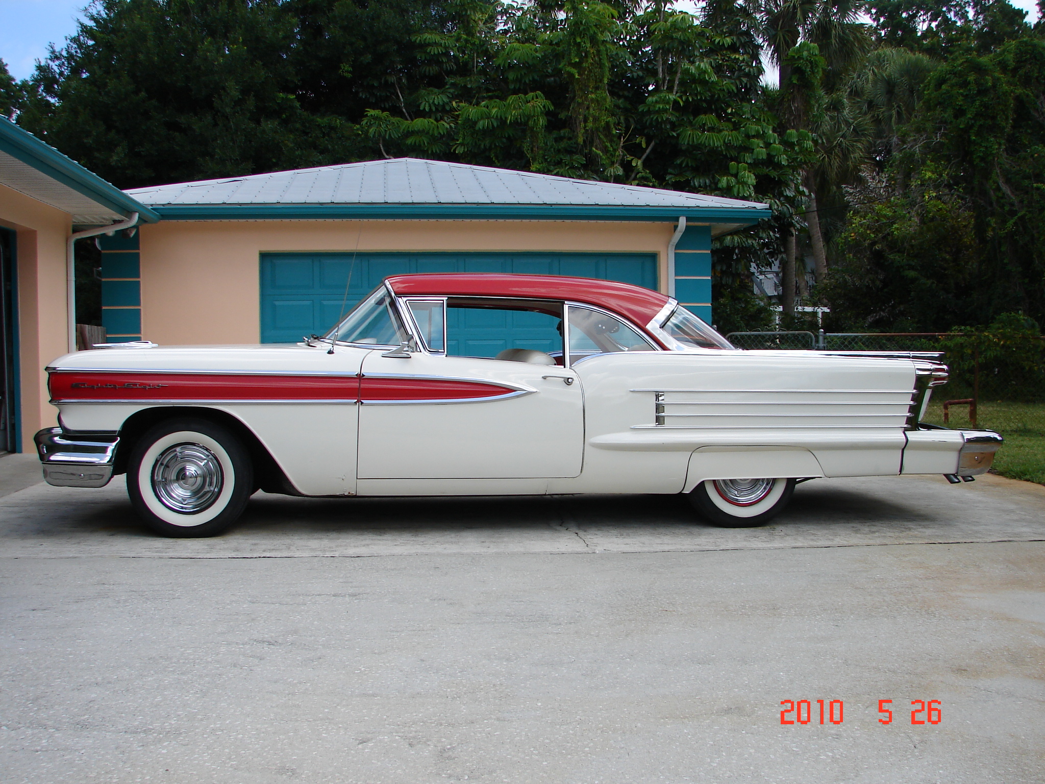 1958 Oldsmobile 010.jpg