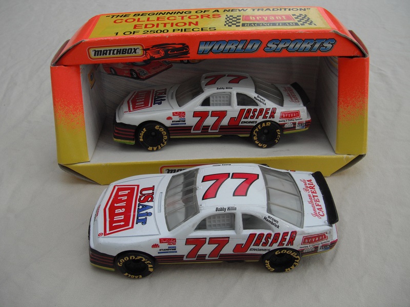 SP11B Thunderbird Stock Car US Air Bryant with box.jpg