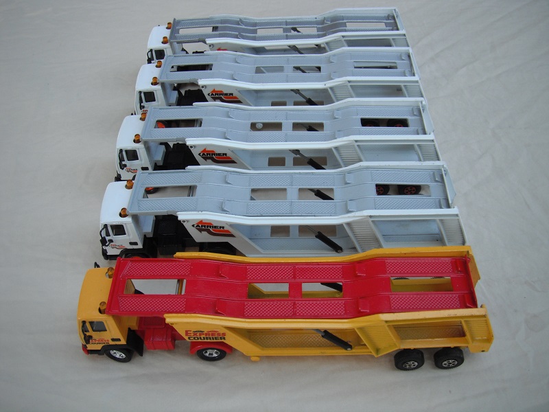 K120A Car Transporter group picture #2.jpg