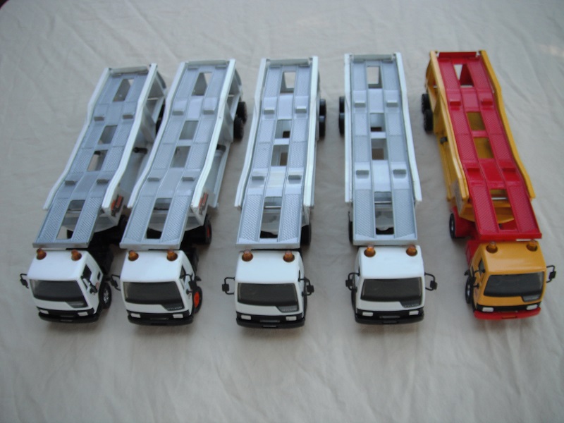 K120A Car Transporter group picture #1.jpg