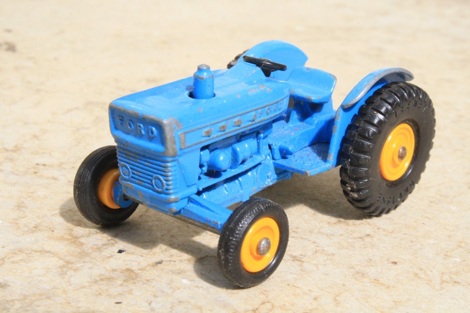 matchbox tractor.jpg