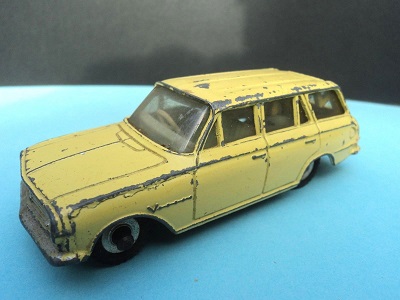 reduced Dinky lemon victor pale green interior.jpg