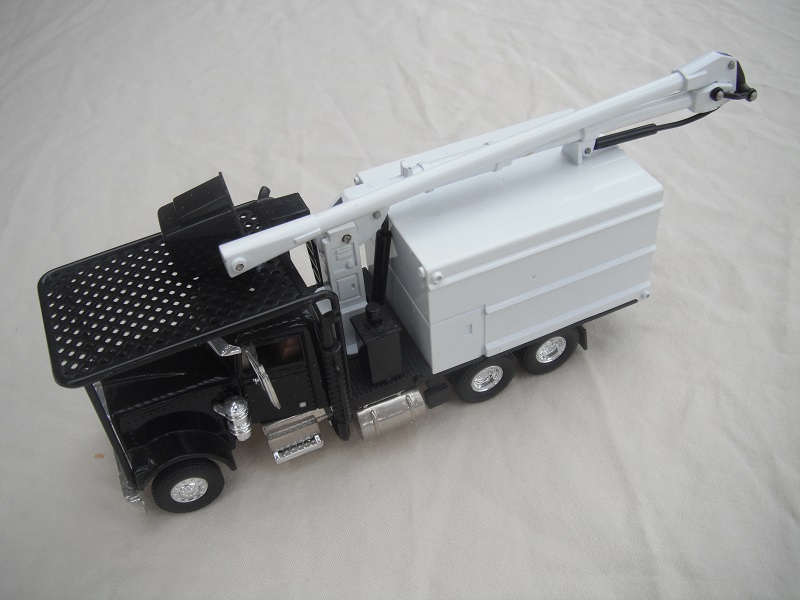 K# Never released  Peterbuilt Tree Trimmer Truck picture #1.jpg