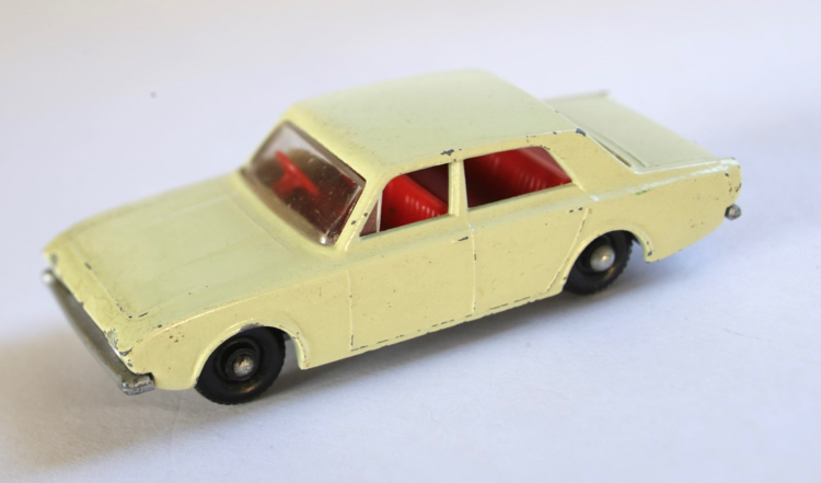 45b Corsair with silver painted base