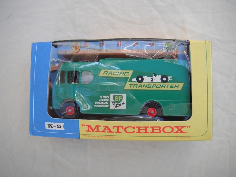 K5B Racing Car Transporter boxed.jpg