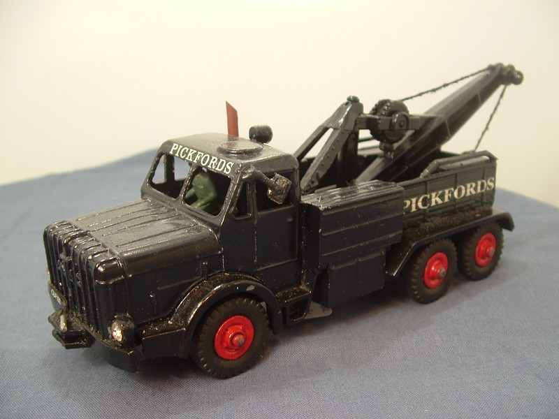 Dinky code 3 Pickfords Antar Wrecker