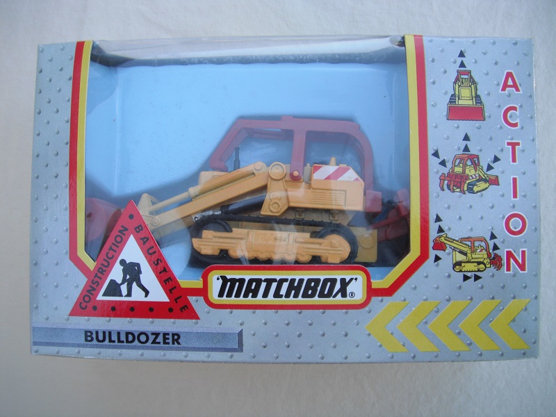 K42B Traxcavator Road Ripper box pic#2.jpg