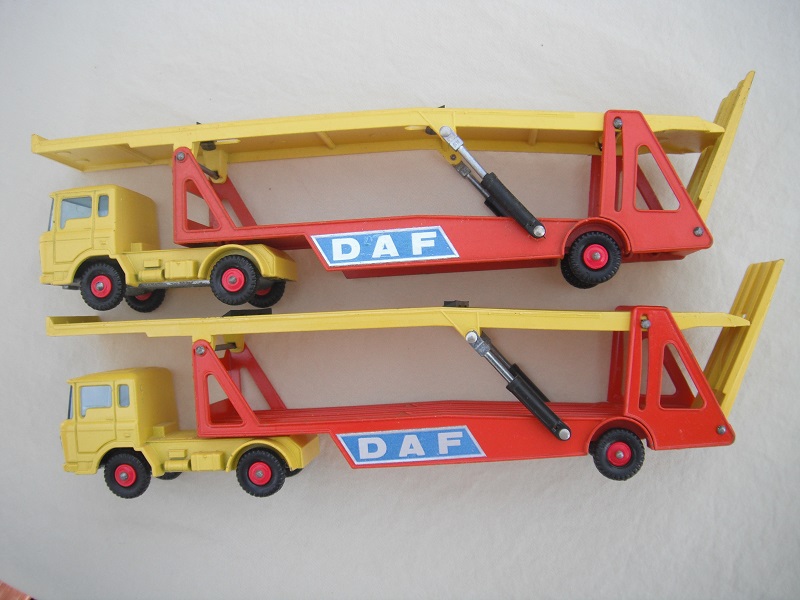 K11B DAF Car Transporter trailer orange or dk.orange.jpg