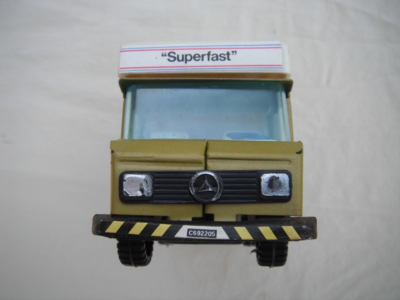 Super Aguti Mercedes Truck front.jpg