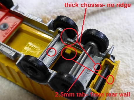 2.5mm container tabs with 1.00mm rear wall