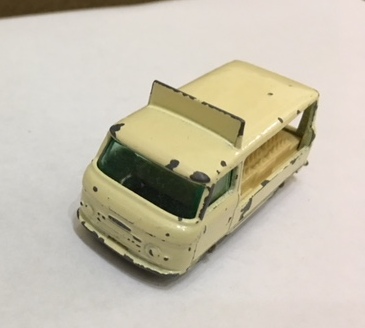 21c Commer in cream