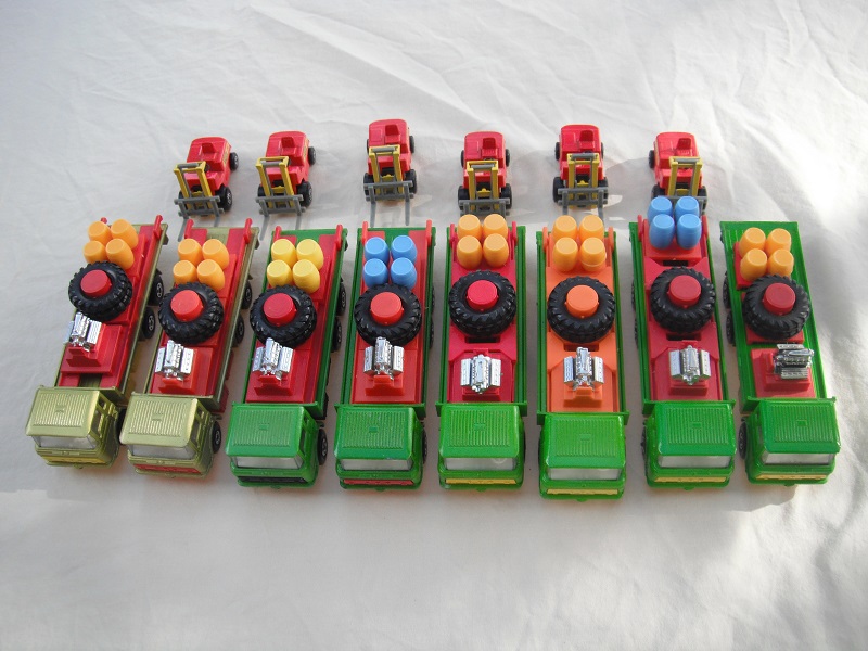 K20B Cargo Hauler & Pallet Loader group picture #5.jpg