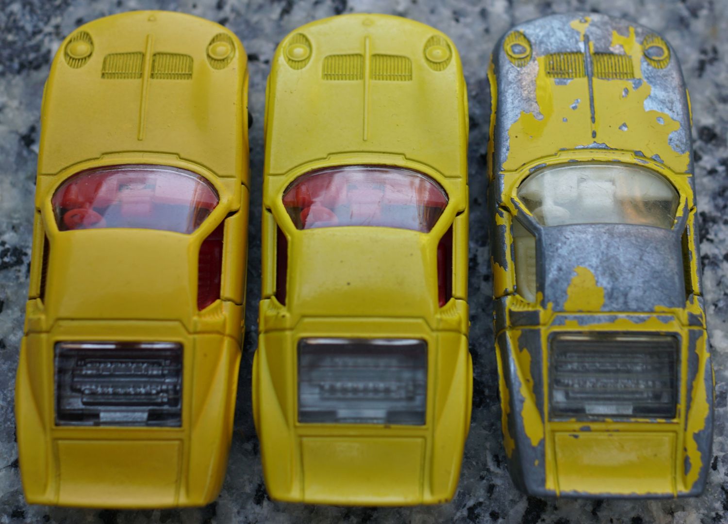 Yellow Miuras Rear