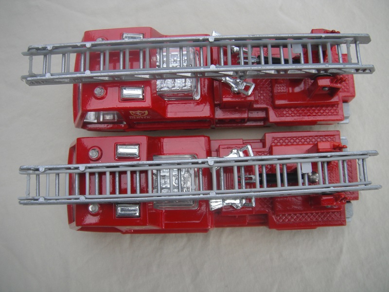 K9C Fire Tender red or dark red body clear windows pic #1.jpg