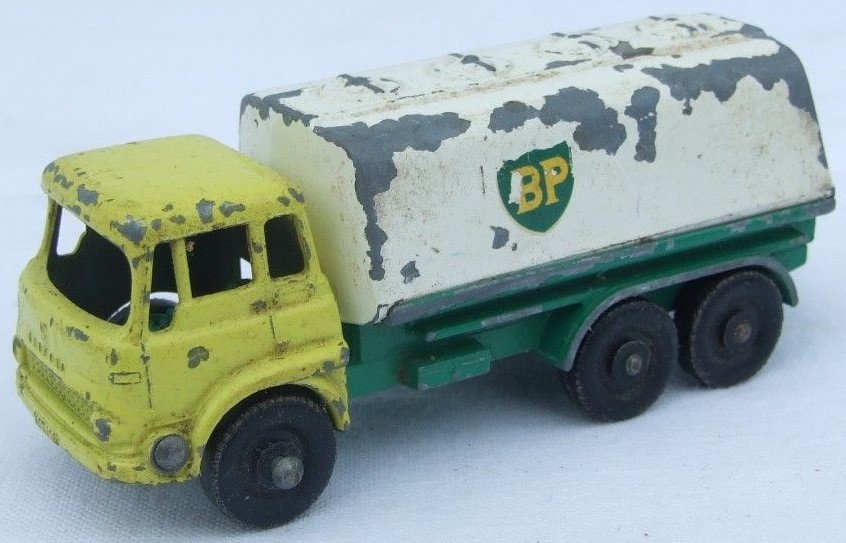 2. a BP tanker with slightly wider wheels.jpg