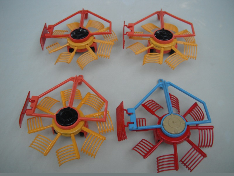 K87A Tractor & Rotary Rake group pic#4.jpg
