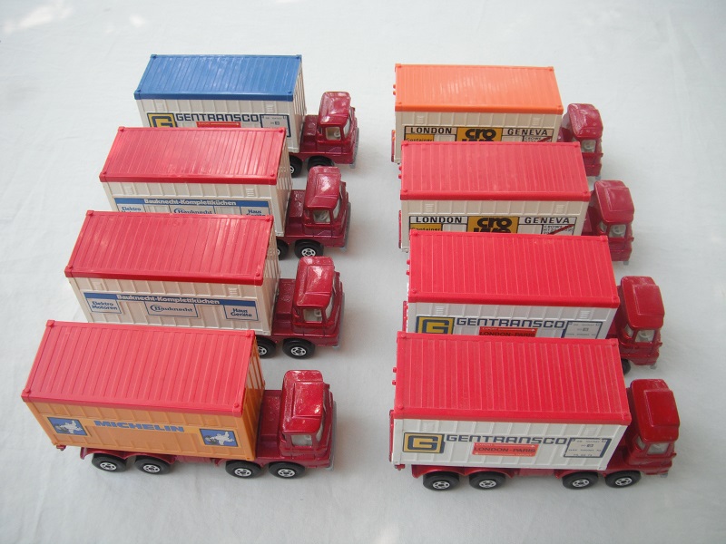 K24B Scammell Container Truck group pic #3.jpg