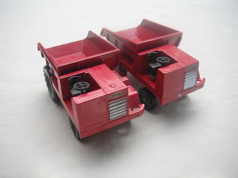 K2A Muir Hill Dumper green hubs headlights variations pic#1.jpg