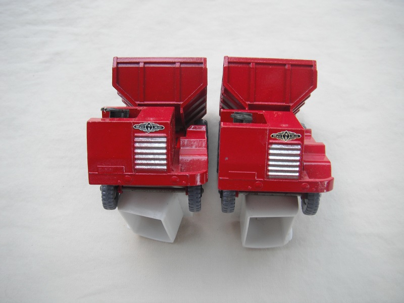 K2A Muir Hill Dumper gray wheels front decal variations  pic#1.jpg