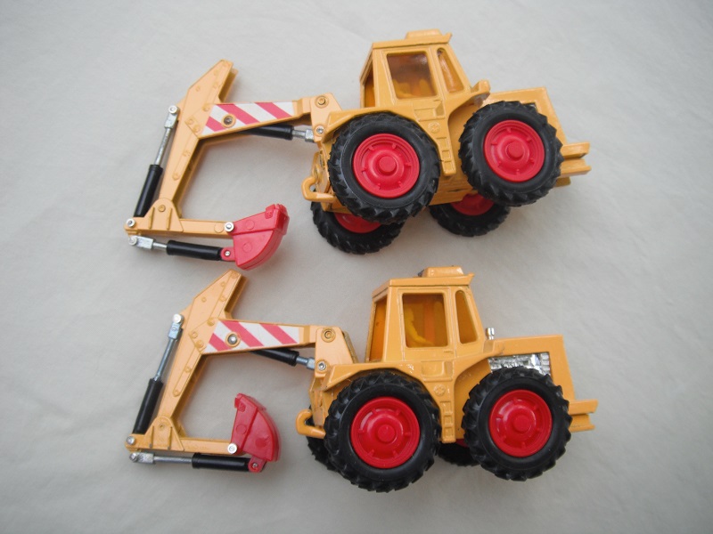 K174A  Digger Transporter 1.jpg