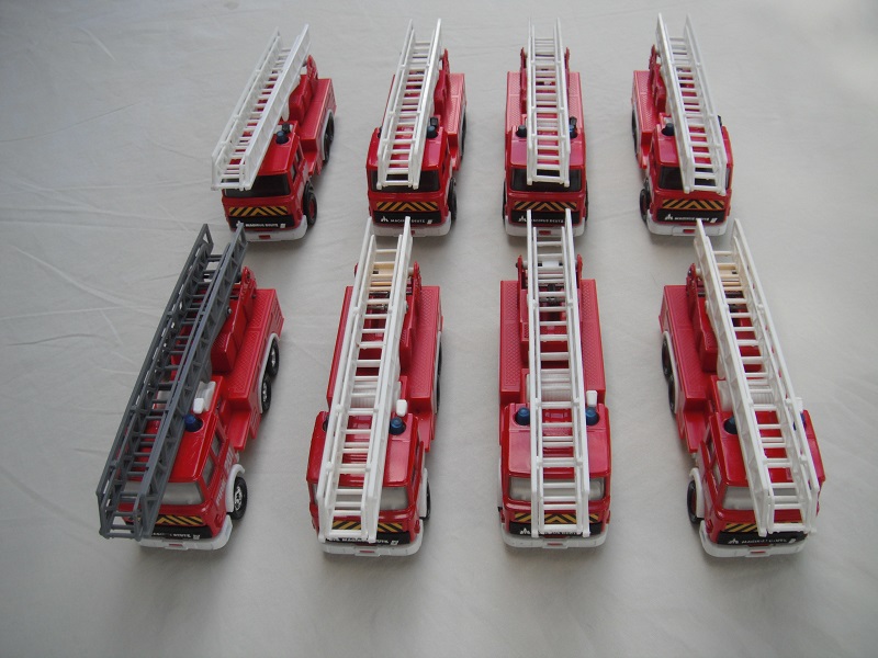 K132A Fire Tender group pic#1.jpg