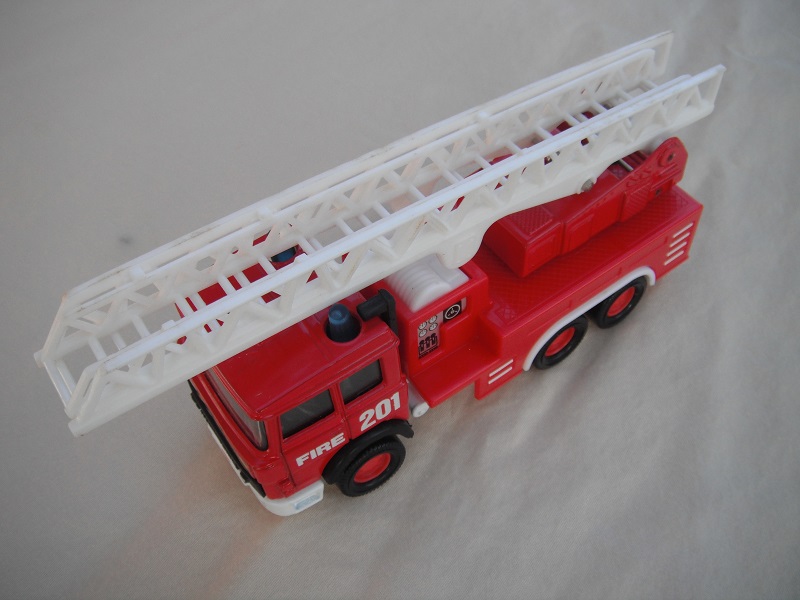 7. Red body/wht China base/wht ladder/red disc whls/clr windows/blk int/blu dome lts/&quot;Fire 201&quot;.