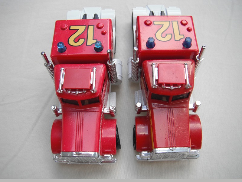 K134A Fire Spotter Plane Transporter red or dk.red cabs.jpg