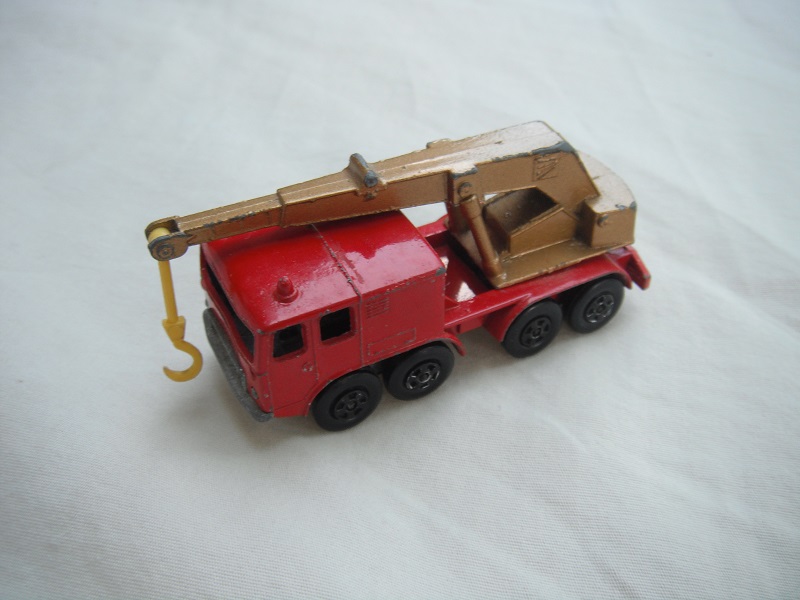 MB30 Eight Wheel Crane pic#1.jpg