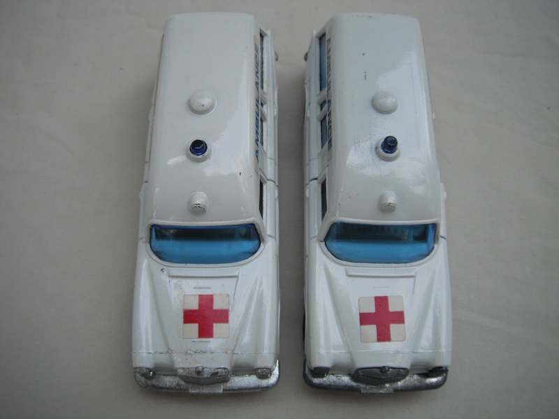 K63A Mercedes Benz Ambulance labels with rounded or straight corners.jpg