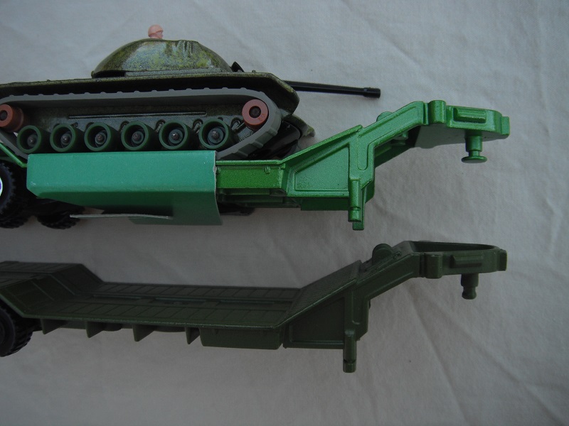 K106A Tank Transporter locking pin variations.jpg