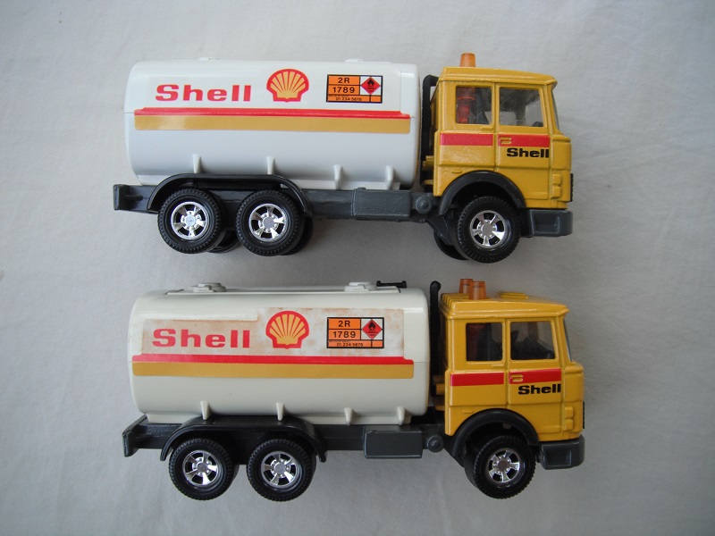 K131A Iveco Petrol Tanker Shell labels.jpg