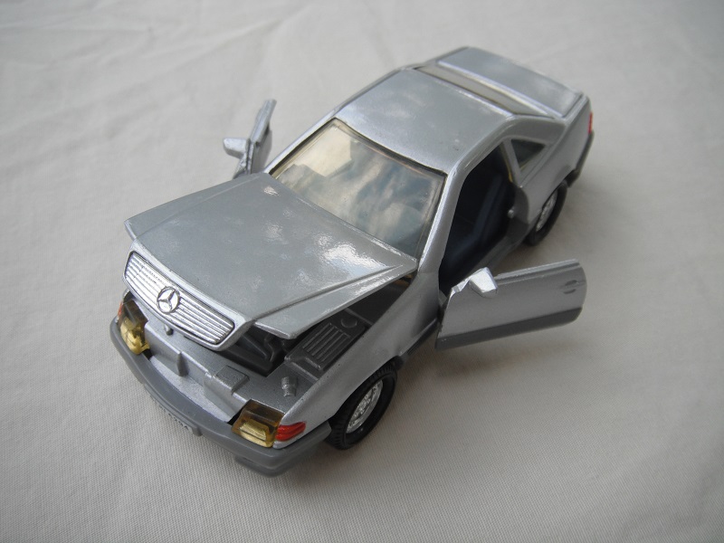 K172A Mercedes Benz 500SL opening hood & doors..jpg