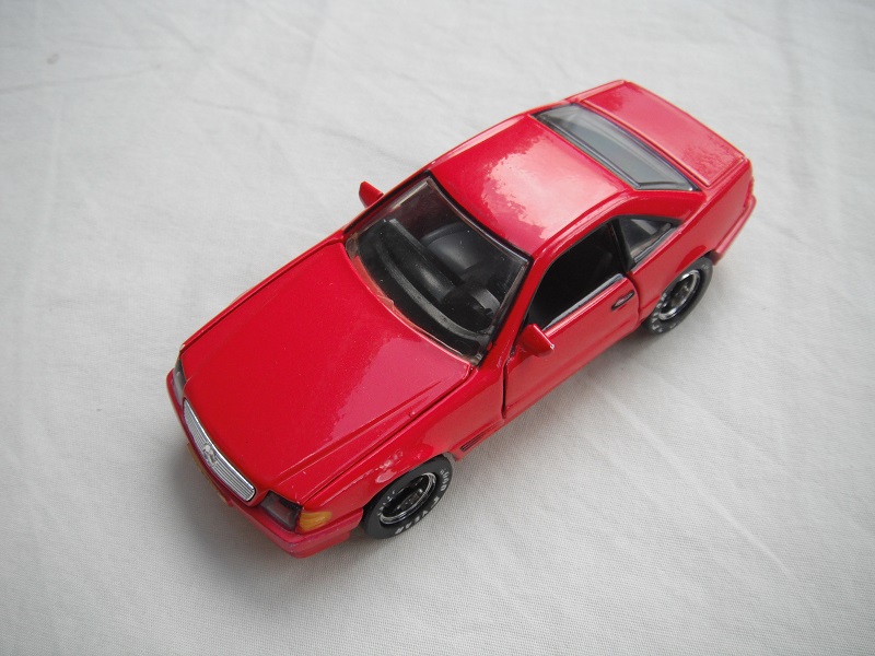 1. Red body/red base/star dish wheels/clear windows/dk.gray interior/clear headlights/amber sidelights/PP.