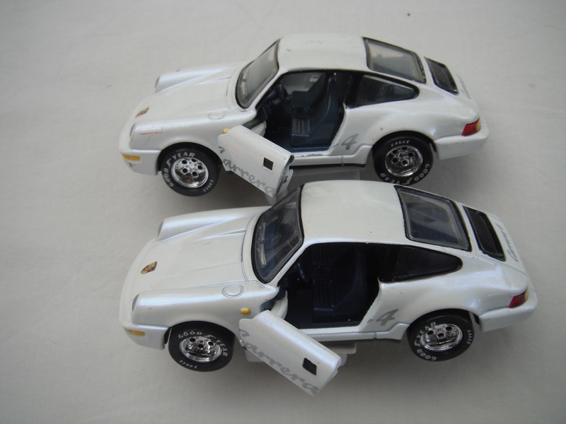 K168A Porsche 911 Carrera dark blue or very dark blue interior.jpg