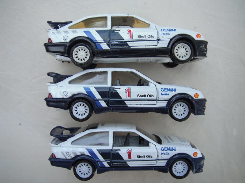 K162A Sierra RS500 Cosworth white & blue variations.jpg